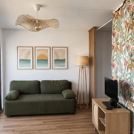 Charming Renovated Beachfront * Mimizan-Plage